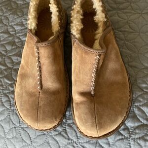 Uggs bettey brown leather size 5